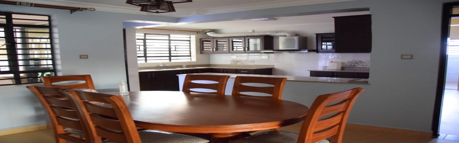 Nairobi, Nairobi, 3 Bedrooms Bedrooms, ,3 BathroomsBathrooms,Apartment,For Sale,Redrose Gardens,1025